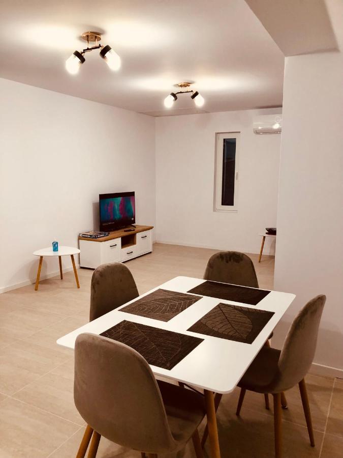 New And Modern Apartments In Villa, Near City Center M36 Timisoara Luaran gambar